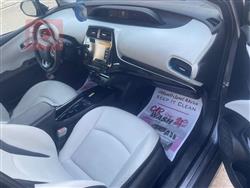 تويوتا بريوس